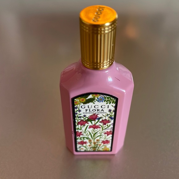 Gucci Flora deluxe mini sample size - Picture 2 of 3